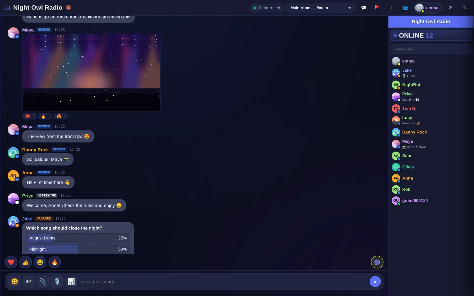 Parlo chat with shared photos, reactions, a poll and online users